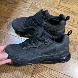 Nike Air Max 270 React kids shoes size 4.5